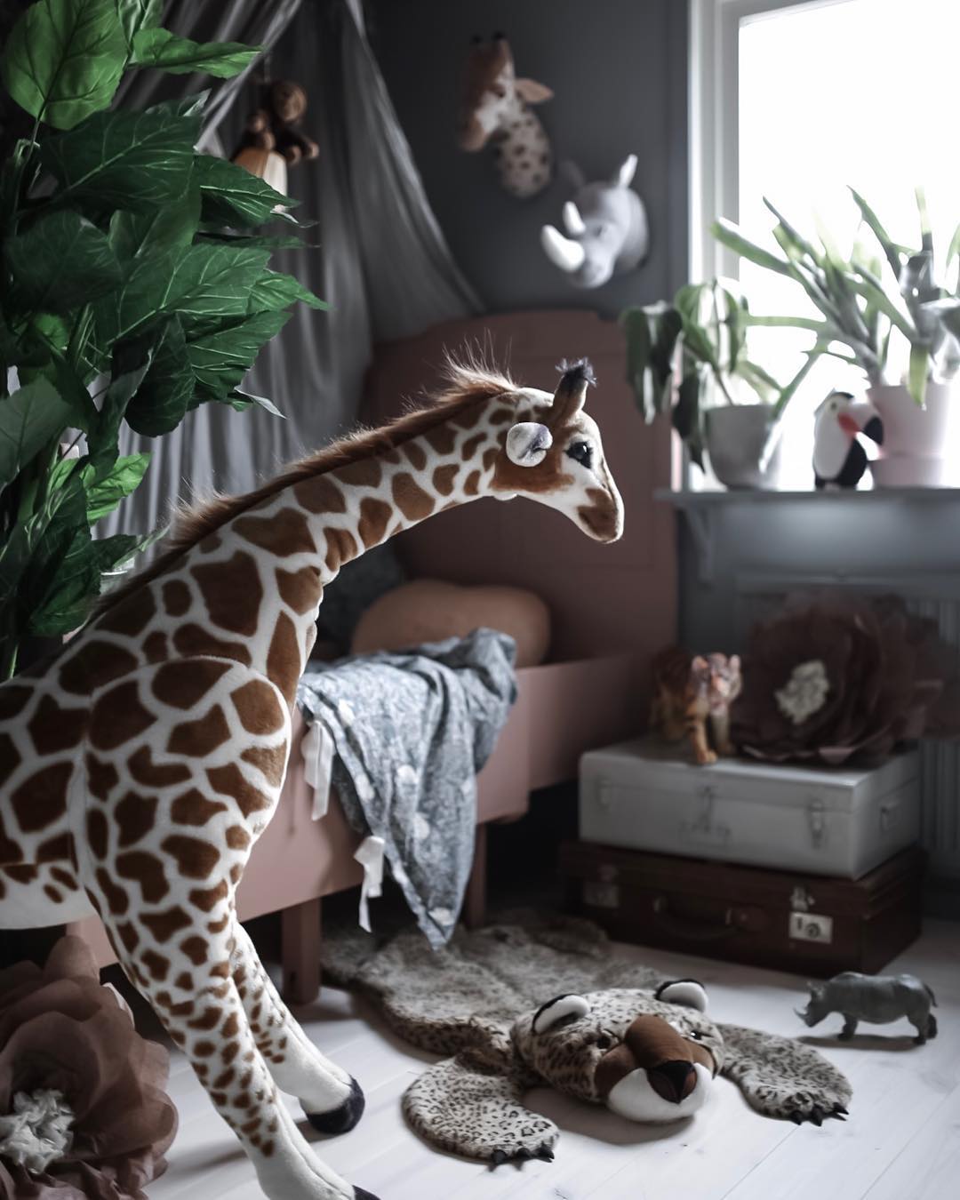 Not Your Usual Top 10 Kids' Room Trends for 2019 - SampleBoard Blog