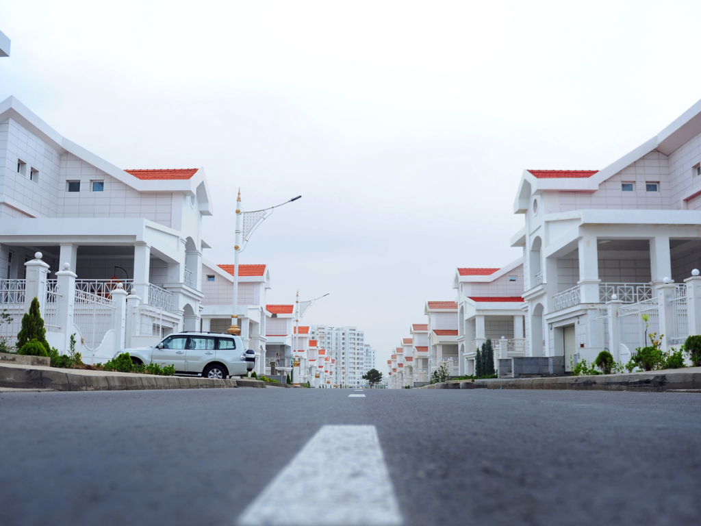 post title  image name