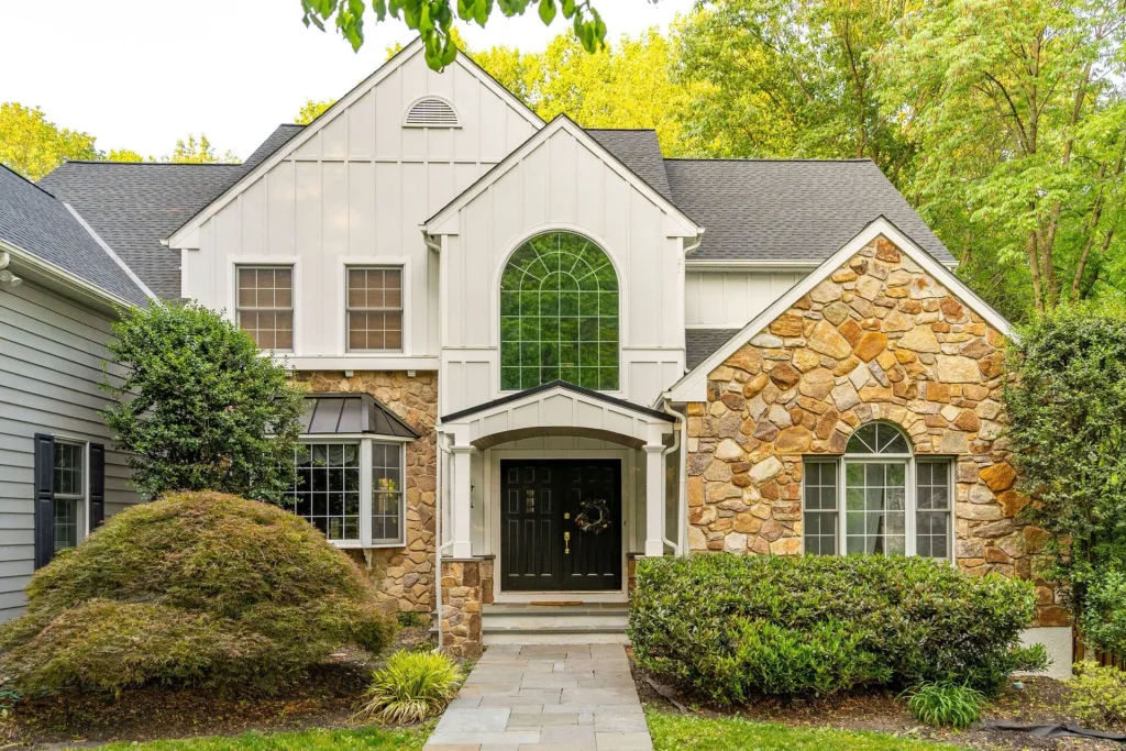 posttitle | sitetitle Stucco