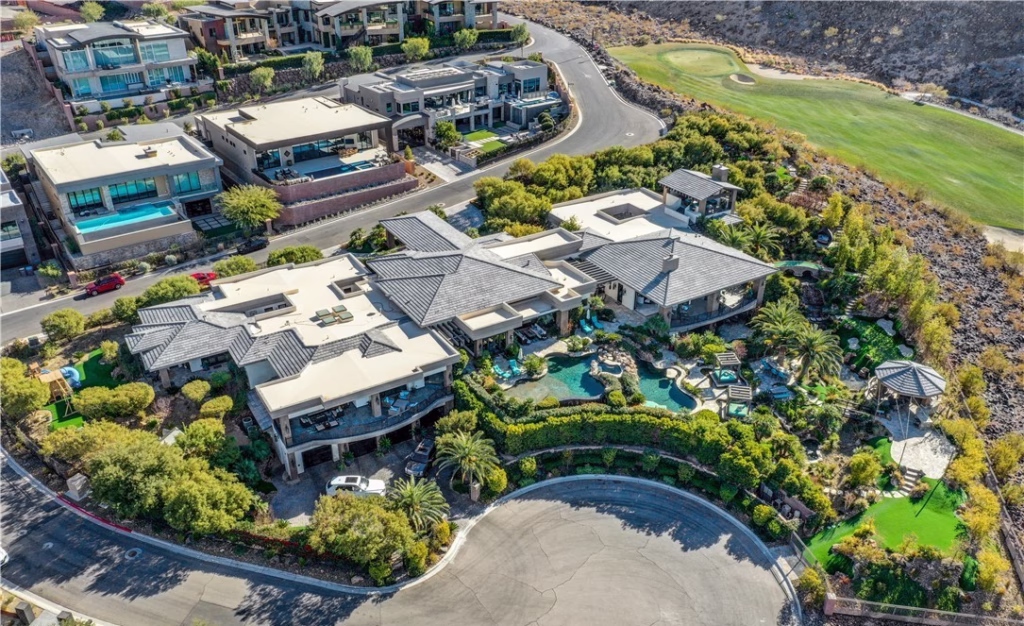 Choose the right property for long term investment